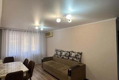 Apartament cu 3 camere în Buziașului