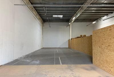 Spațiu industrial, de 266 mp, în Florești