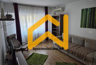 Garsonieră decomandată, mobilată în Universitate - 2