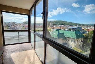Apartament cu 3 camere decomandat în Exterior Vest - 5