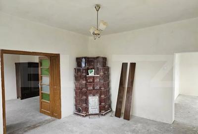 Casa de vanzare cu 3 camere, 2050 mp, zona Tatarasti - 7