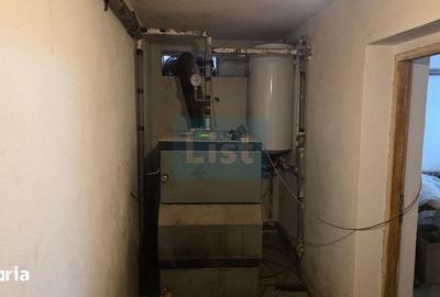Casă cu 6 camere cu Teren 750 Mp în Schela