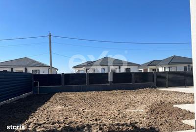 Casă cu 4 camere cu Teren 400 Mp în Albota - 6