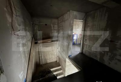 Casă cu 3 camere cu Teren 190 Mp în Central - 2