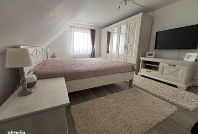 Casă cu 4 camere cu Teren 135 Mp în Central - 2