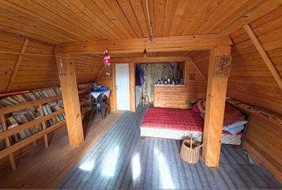 Casă cu 4 camere cu Canalizare în Central - 9