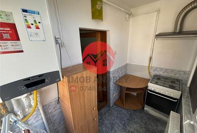 Apartament cu 2 camere decomandat în E3 - 7