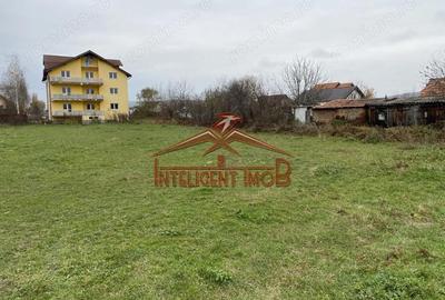 Teren de 1401 mp, în Periferie