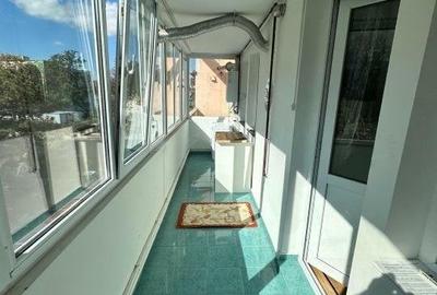 Apartament cu 3 camere semidecomandat în Central - 6