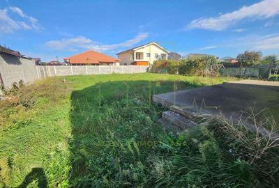 Casă cu 5 camere cu Teren 700 Mp în Moșnița Nouă