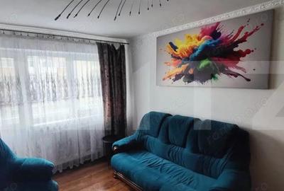 Apartament cu 3 camere semidecomandat în Micro 9 - 1