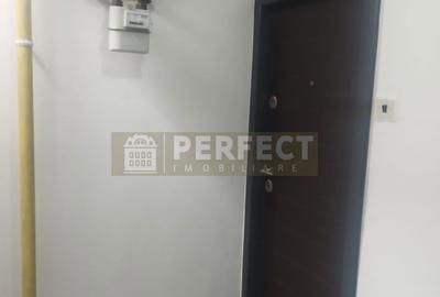 Apartament cu 3 camere decomandat în 9 Mai - 8