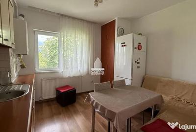 Apartament cu 3 camere decomandat în Central - 11