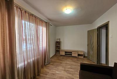 Apartament cu 2 camere semidecomandat, mobilat în Podu Roș - 7