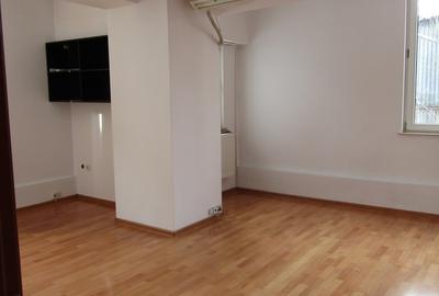 Cotroceni (Pod Cotroceni), stradal - 3