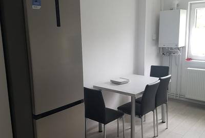 Apartament cu 4 camere semidecomandat în Calea Moldovei - 3