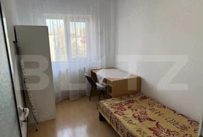 Apartament cu 3 camere decomandat în Dacia