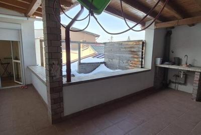 Casa de Vanzare Strada Ofrandei - 12