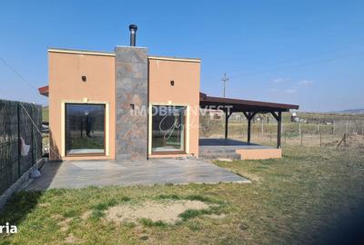 Casă cu 3 camere cu Teren 500 Mp în Central