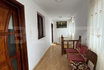 Casă cu 5 camere cu Teren 408 Mp în Cârcea - 17