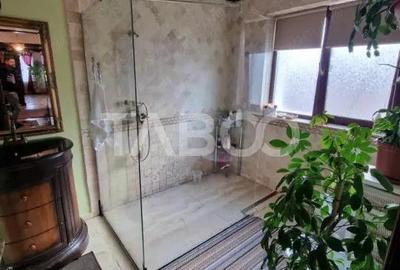 Casă cu 4 camere cu Teren 560 Mp în Central - 6