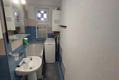 Apartament cu 3 camere semidecomandat în Central - 6