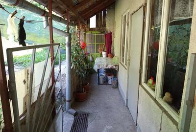 Casă cu 4 camere cu Teren 160 Mp în Anina - 16