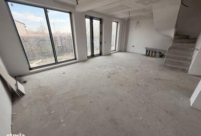 Casă cu 5 camere cu Teren 250 Mp în Central - 17