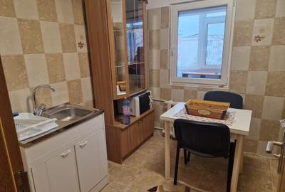 Apartament cu 2 camere semidecomandat în Tomis Nord