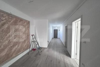 Apartament cu 3 camere semidecomandat în Central - 2