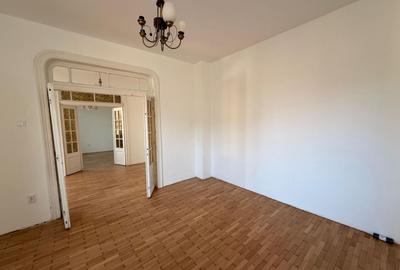 Casă individuală cu 4 camere cu Canalizare în Tineretului - 11