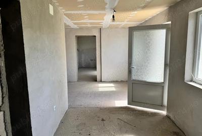 Casă cu 2 camere cu Teren 700 Mp în Central - 5