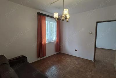 Vand apartament 3 camere in Hunedoara, zona Micro1-Parc Corvin, et.2 - 3