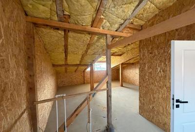 Casă cu 4 camere în Central - 1