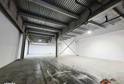 Spațiu comercial, de 745 mp, în Central - 3