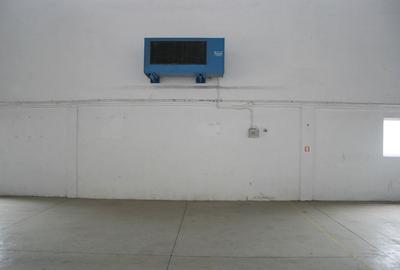 Hala cu birouri, acces TIR - 2