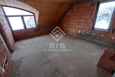 Casă individuală cu 5 camere cu Canalizare în Exterior Sud - 17