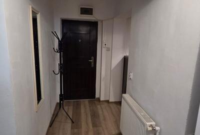 Garsonieră în Micro 14 - 2