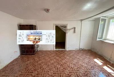 Casă cu 6 camere cu Teren 294 Mp în Central - 9