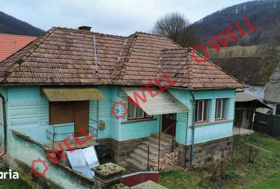 Casă cu 3 camere cu Teren 796 Mp în Malnaș - 9