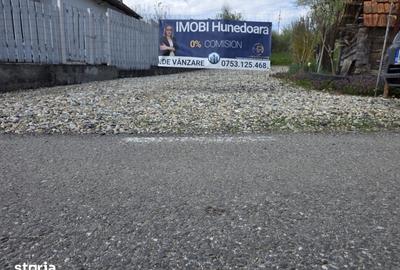 Teren de 6704 mp, în Hărău - 12