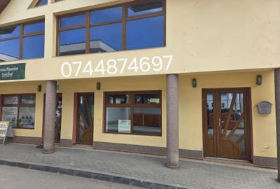Spațiu comercial, de 60 mp, în Central - 1
