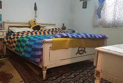 Casă individuală cu 4 camere cu Canalizare în Central - 9