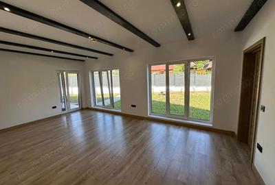 Sovata - Vanzare casa 5 camere - Str. Stana de Vale - 1