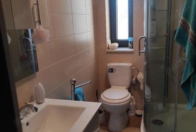 Casă cu Teren 1040 Mp în Central - 8