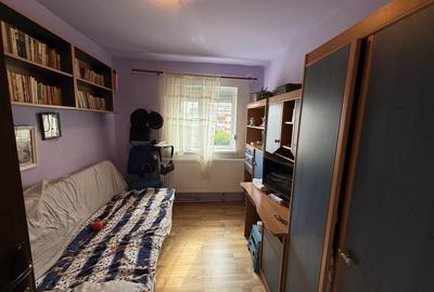 Apartament cu 3 camere decomandat, mobilat în Cetate - 4
