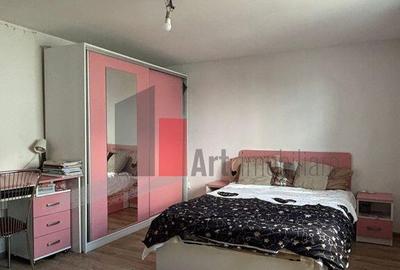 Casă cu 5 camere cu Canalizare în Industriilor - 11