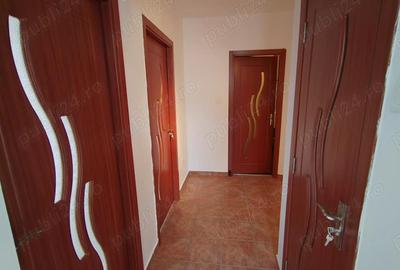 Vand apartament renovat cu doua camere decomandat in Timi?oara in zona centrala - 4