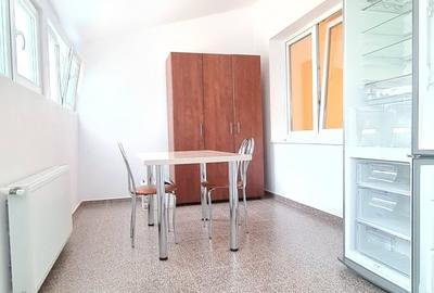 Apartament cu 2 camere decomandat în 13 Septembrie - 8