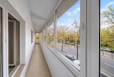 Apartament cu 3 camere semidecomandat, mobilat în 1 Mai - 14